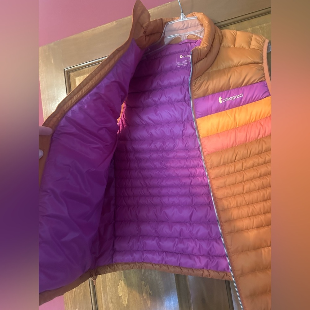 Cotopaxi Orange and Purple Fuego Down Vest. Womens XL. NWT. - Picture 9 of 13